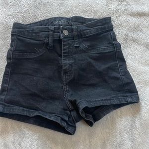 black jean shorts size 00